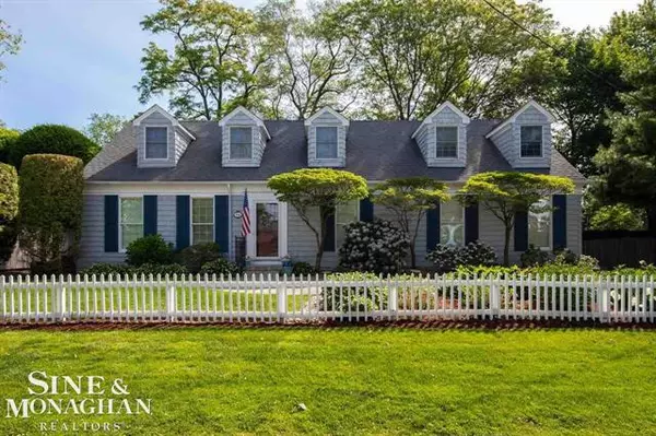 312 Roosevelt,  Grosse Pointe,  MI 48230