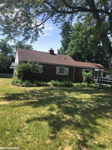 22000 S Nunneley,  Clinton Twp,  MI 48035