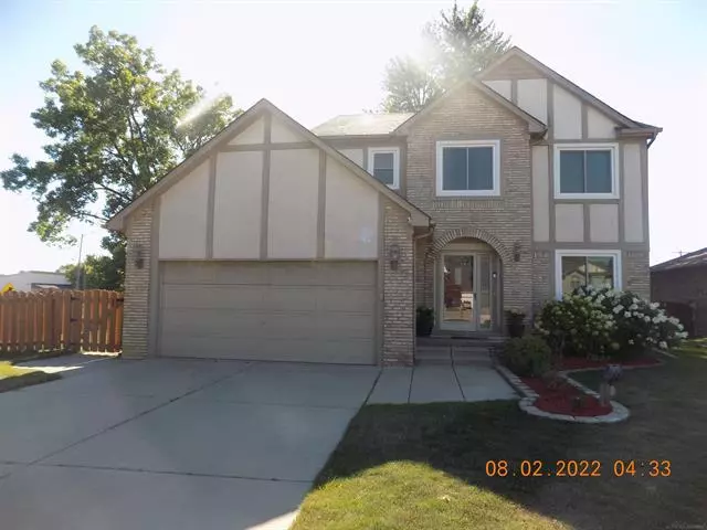 Sterling Heights, MI 48310,35005 Vito
