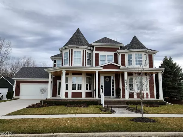 54931 Brenda Dr, Macomb Twp, MI 48042