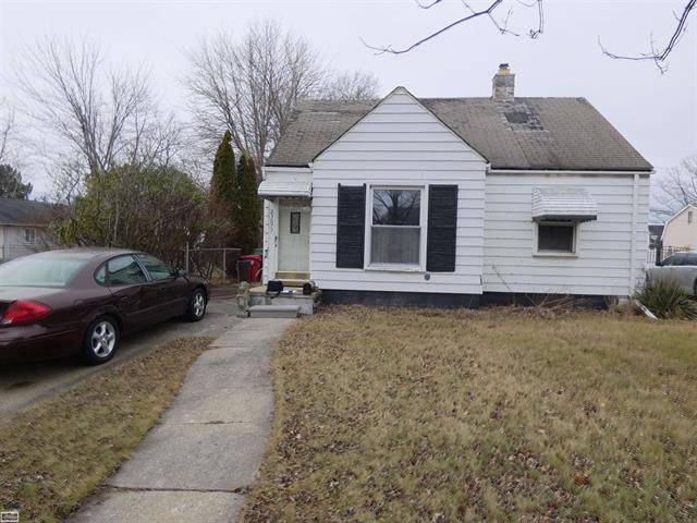 23077 Melrose, Eastpointe, MI 48021