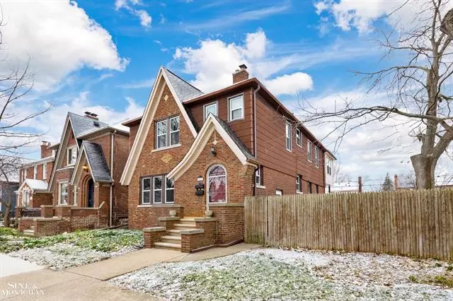 933 BEACONSFIELD, Grosse Pointe Park, MI 48230