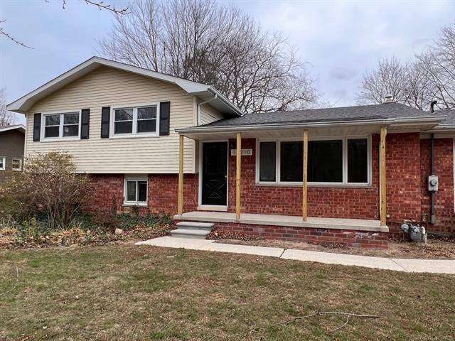 13210 Grafton Rd, Carleton Vlg, MI 48117