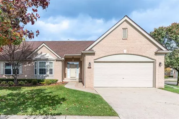 17253 Pond, Clinton Township, MI 48038