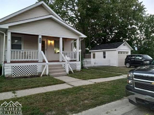 1221 Short,  Port Huron,  MI 48060