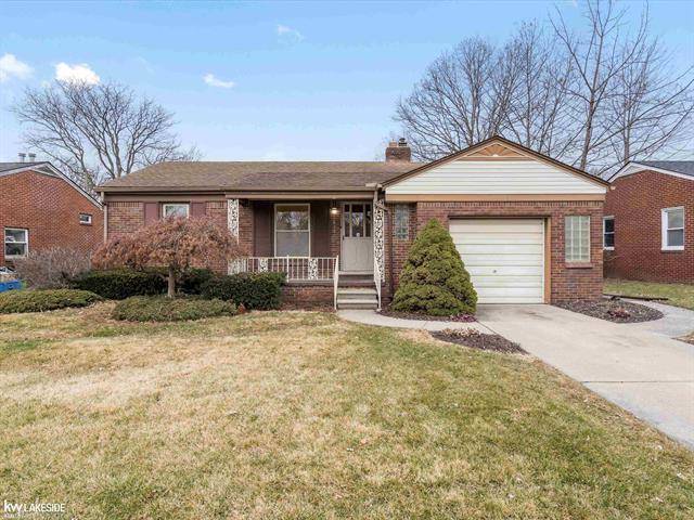 28321 Ursuline,  St. Clair Shores,  MI 48081