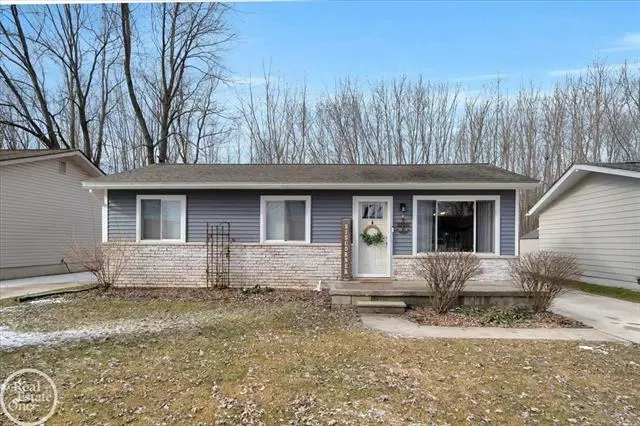 39545 Detroit, Harrison Township, MI 48045