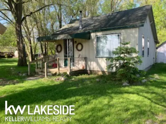 6630 Vine, Caseville, MI 48725