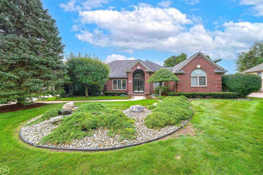 11702 Forest Glen Lane, Shelby Twp, MI 48315