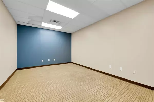 Macomb Twp, MI 48042,24600 Wood Court