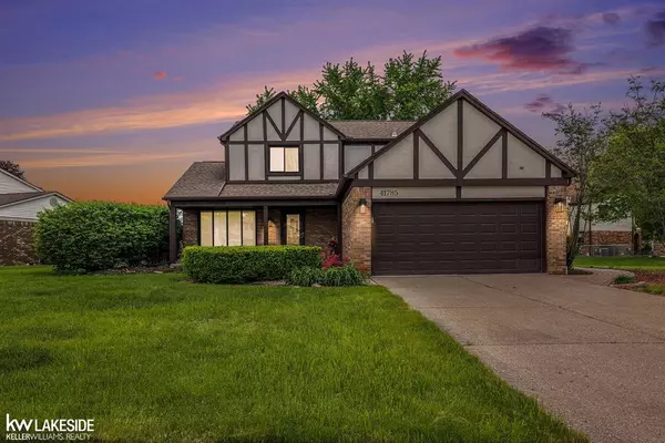 Clinton Twp, MI 48038,41785 Huntington Court