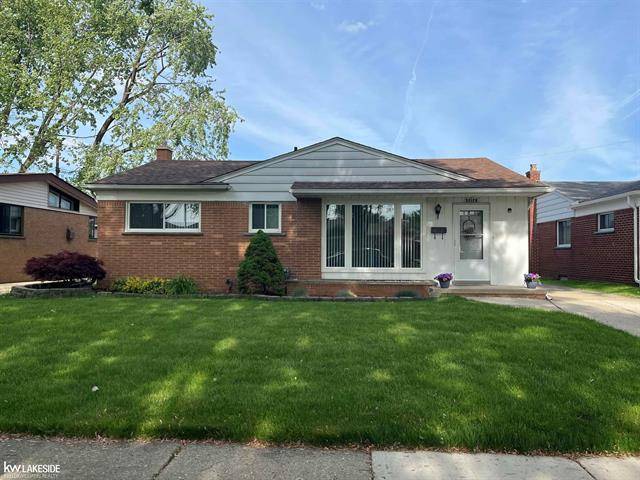 32120 Heathwood Street, St. Clair Shores, MI 48082