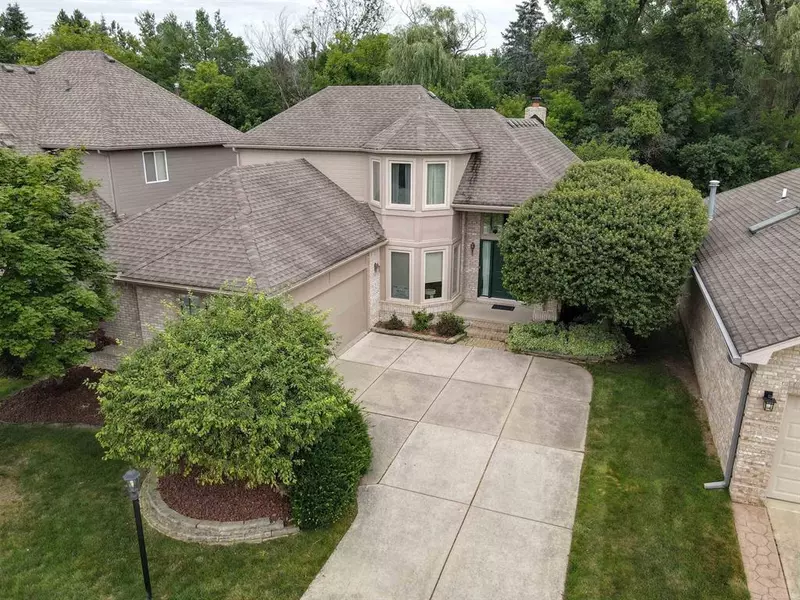 6653 Copper Creek Drive, Washington, MI 48094