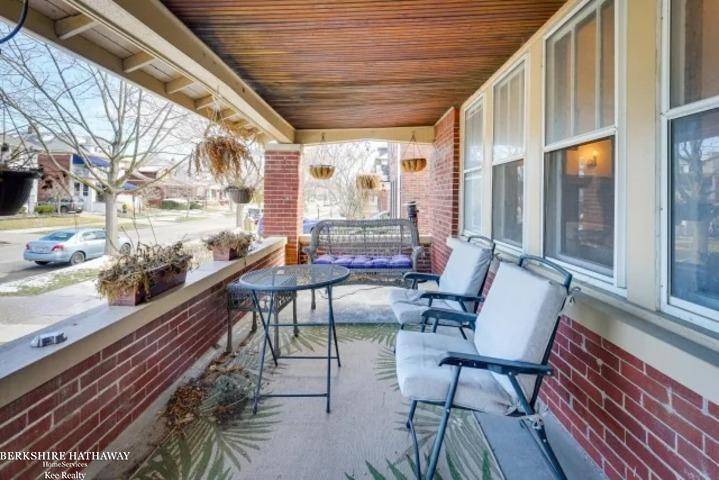 Grosse Pointe Park, MI 48230,1255 Beaconsfield Avenue