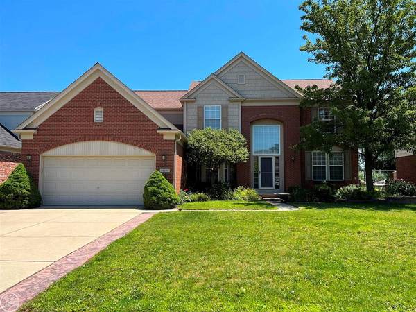 34698 Giannetti Drive,  Sterling Heights,  MI 48312