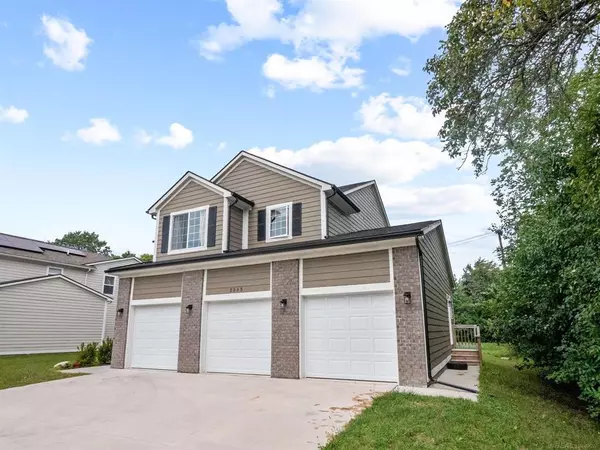 2335 E Maple Road,  Troy,  MI 48083