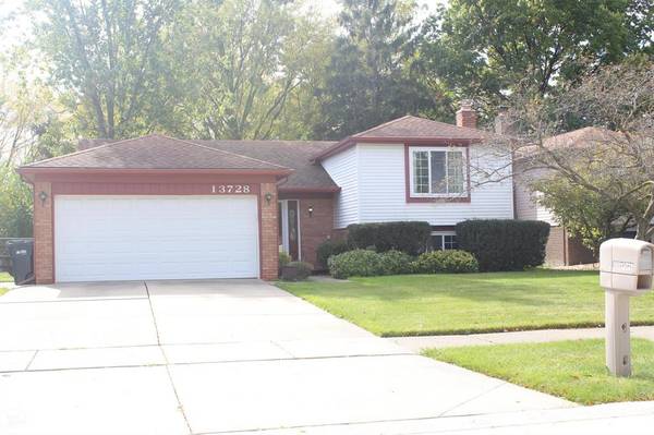 13728 Ascot Court, Sterling Heights, MI 48312