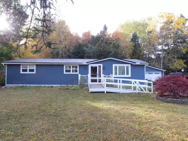 4175 Bonisteel Road, Fort Gratiot, MI 48059