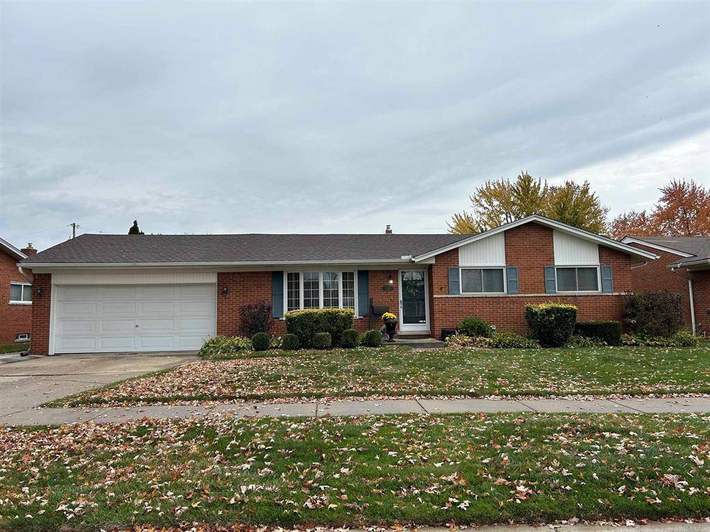 31340 Roan Street, Warren, MI 48093