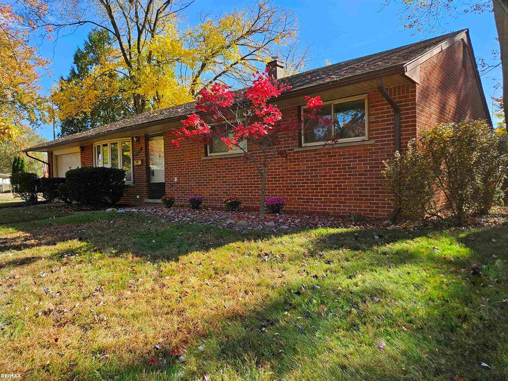 20540 Luna Street, Clinton Twp, MI 48035