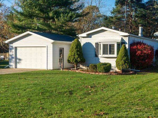 7685 PURDY Drive, Lexington, MI 48450