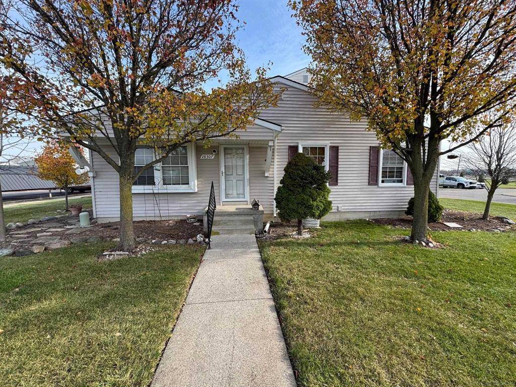 28307 Raleigh Crescent Drive 67,  Chesterfield Twp,  MI 48051