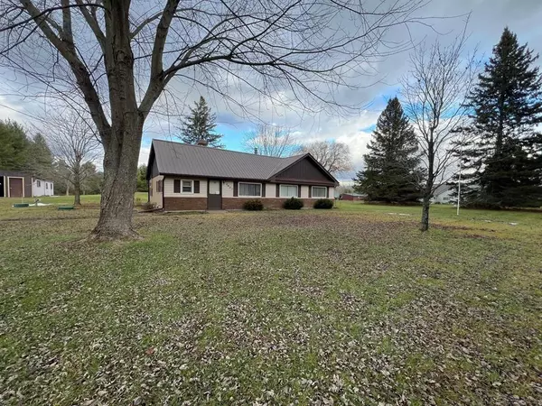 2627 Twin Lake Road, Lupton, MI 48635