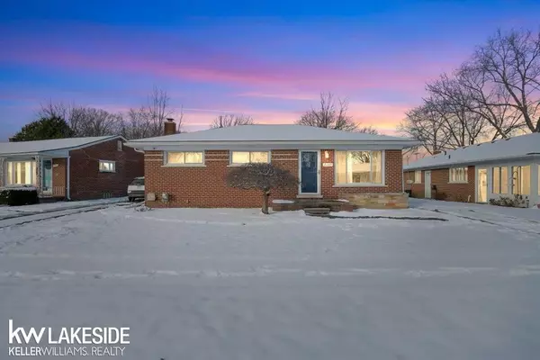 21223 Crane Court, St. Clair Shores, MI 48081