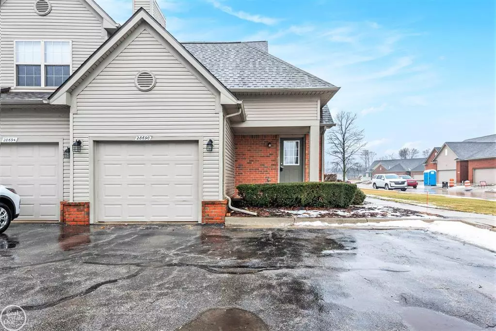 Chesterfield Twp, MI 48047,28690 Portsmouth Court