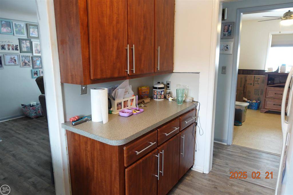 Eastpointe, MI 48021,16084 HAUSS Avenue