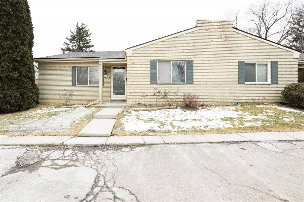 Southfield, MI 48034,26065 Franklin Pointe Drive