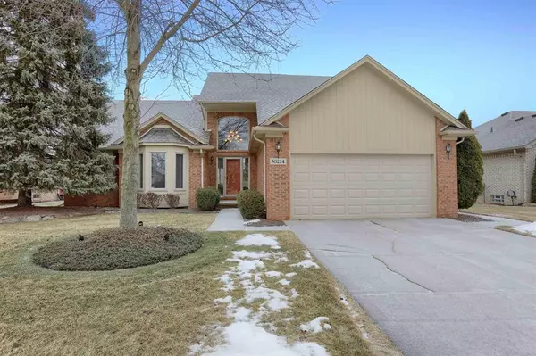 50224 Oxford Drive, Macomb, MI 48044