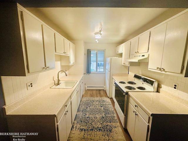 St. Clair Shores, MI 48080,21364 Beaconsfield Street #3