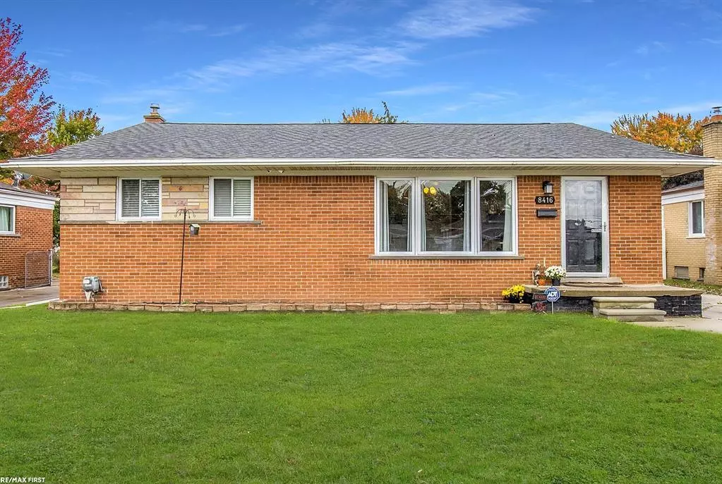 Warren, MI 48093,8416 Linda Street