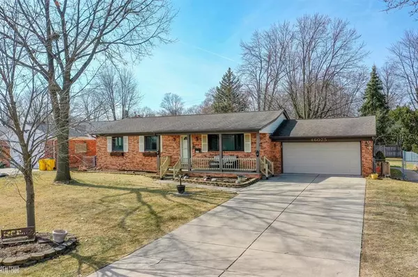 46075 Hecker Drive,  Utica,  MI 48317