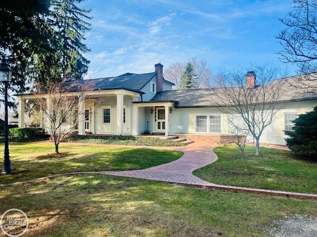 4384 North River Road, Clyde Twp, MI 48049