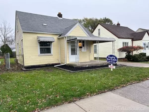 25832 Leach st Street,  Roseville,  MI 48066
