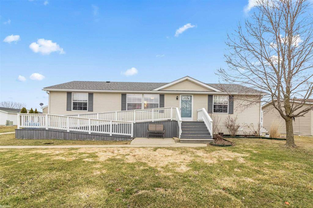 234 Christopher Stone Drive, Capac Vlg, MI 48014