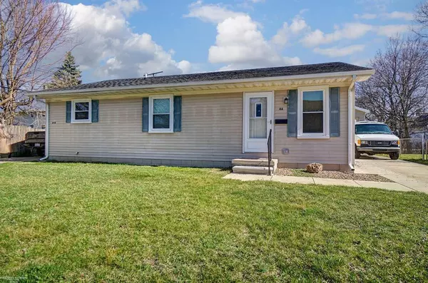 8 Long Court, Monroe, MI 48161