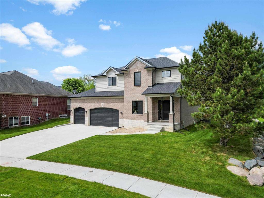 Auburn Hills, MI 48326,4497 Thornhill Drive