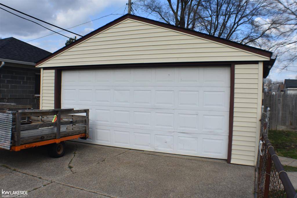 Warren, MI 48089,8403 Timken Avenue