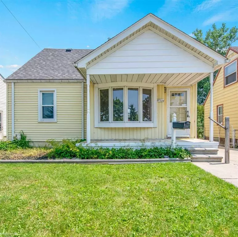 St. Clair Shores, MI 48081,27324 Larchmont Street