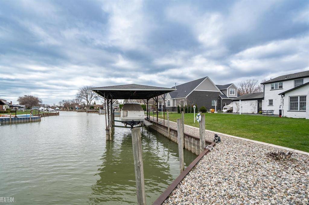 Harrison Twp, MI 48045,41638 Windmill Street