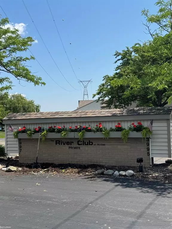 East China Twp, MI 48054,3995 River Road 9