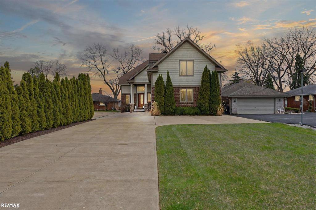 26918 Koerber Street, St. Clair Shores, MI 48081