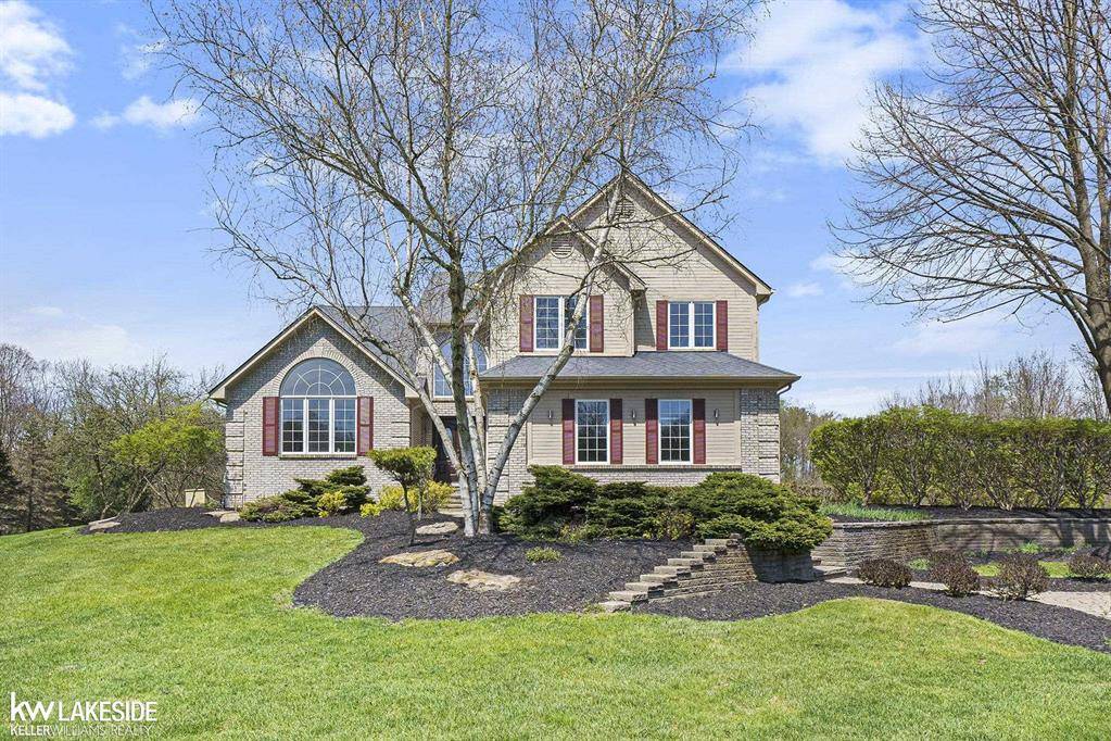 1543 Low Wood Trl Road, Addison Twp, MI 48367
