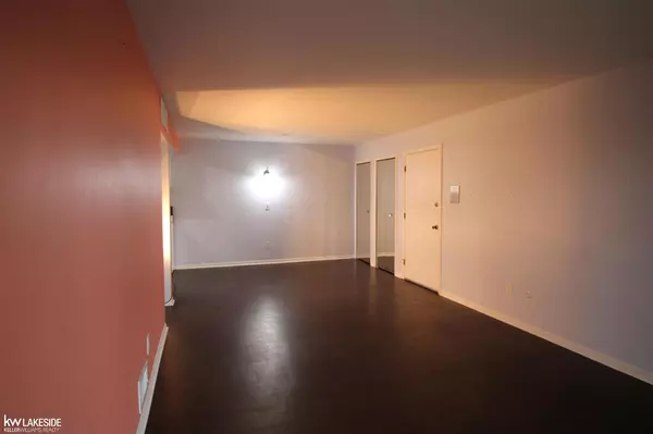 Shelby Twp, MI 48316,54679 Shelby Road