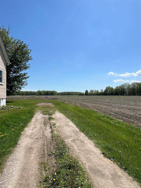 Lenox Twp, MI 48050,64990 E Gratiot Avenue