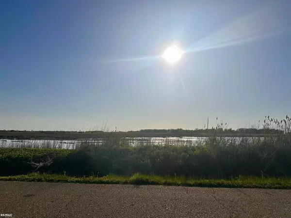 Harrison Twp, MI 48045,39270 Venetian Dr Drive