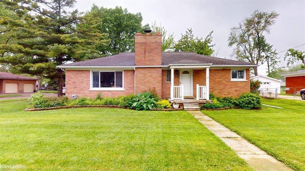 31801 Jefferson Avenue, St. Clair Shores, MI 48082